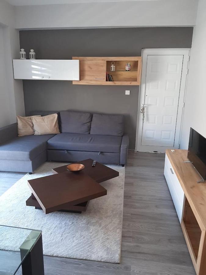 Universe House Dromolaxia Ngoại thất bức ảnh